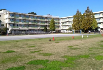 町田市立鶴川第二小学校の画像1