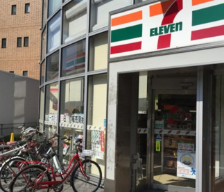 セブンイレブン 新宿落合駅前店の画像1