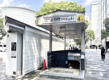 地下鉄烏丸線・東西線【烏丸御池駅】④-1番出入口の画像1