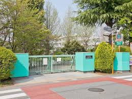 さいたま市立見沼小学校の画像1