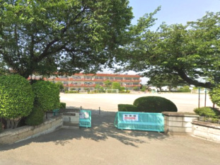 深谷市立岡部小学校の画像1