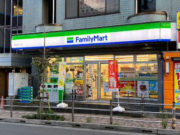 ファミリーマート 北野駅北口店の画像1