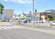 ファミリーマート サンズ洋光台駅北店