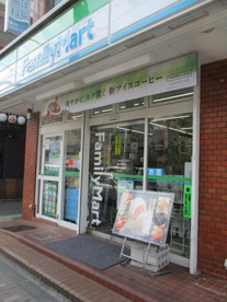 ファミリーマート 墨田菊川駅前店の画像1