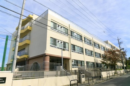 名古屋市立富士見台小学校の画像1