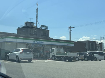 ファミリーマート 徳島八万町大坪店の画像1