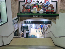 クイーンズ伊勢丹　笹塚店