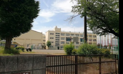 横浜市立荏田小学校の画像1