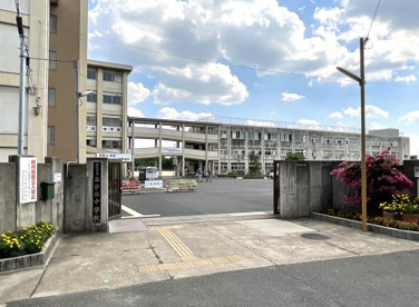 西宇治中学校の画像1