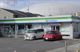 コンビニエンスストア ファミリーマート 門真三ツ島三丁目店