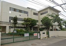 座間市立西中学校の画像1