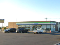 ファミリーマート 行田持田店