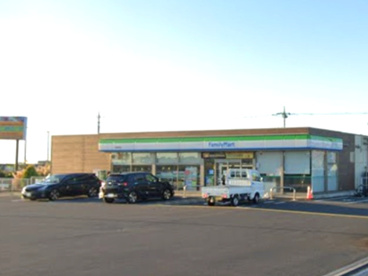 ファミリーマート 行田持田店の画像1