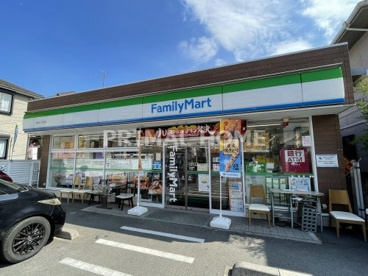 ファミリーマート 大岡三丁目店の画像1