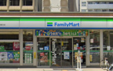 ファミリーマート 西中島南方店