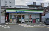 ファミリーマート 東三国六丁目店