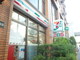 セブンイレブン　横浜東口店