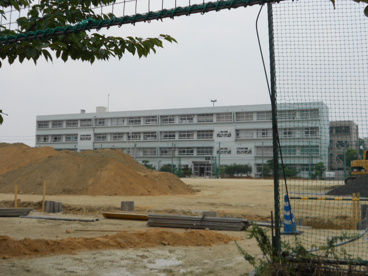 寝屋川市立第五中学校の画像2