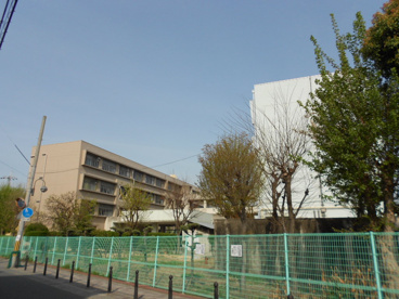 寝屋川市立第五中学校の画像3