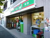 ローソン100　世田谷代田四丁目