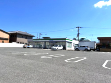 ファミリーマート 徳島金沢店の画像1