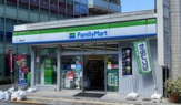 ファミリーマート 経堂北店