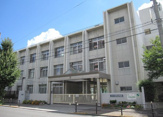 大阪市立築港小学校