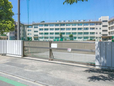 葛飾区立新宿中学校の画像1