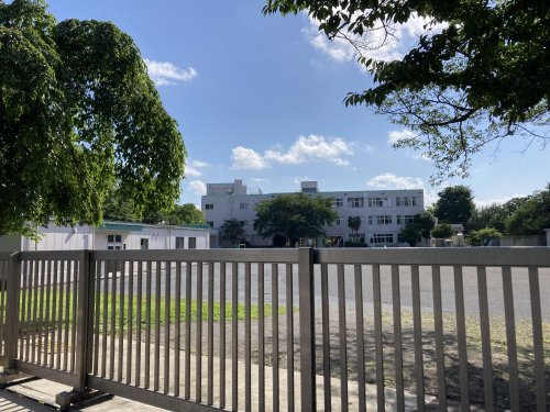 稲城第二小学校