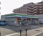 コンビニエンスストア ファミリーマート 伊丹昆陽店