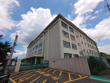 伊丹市立鈴原小学校の画像1