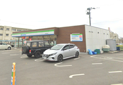 ファミリーマート 筑後中学校前店の画像1