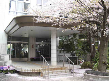 尼崎市立 難波小学校の画像1