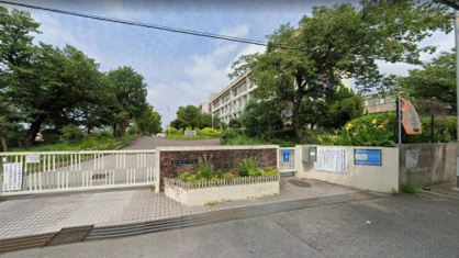 豊中市立第二中学校の画像1