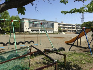 伊勢原市立成瀬小学校の画像1