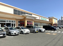 フレンドマート【伊勢田店】