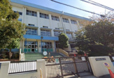 亀青小学校