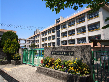 豊中市立刀根山小学校の画像1