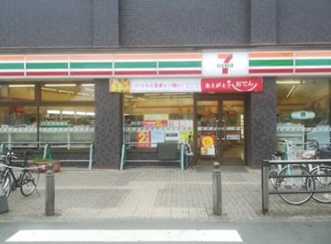 セブンイレブン 久喜駅東口店の画像1