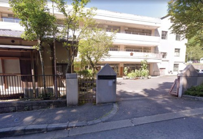 上野原市立上野原西中学校の画像1