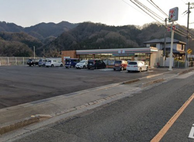 セブンイレブン 上野原四方津店の画像1