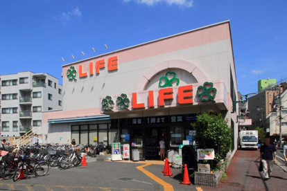 ライフ中野駅前店の画像1
