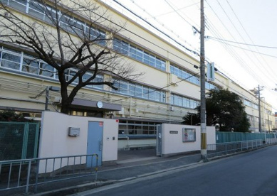 長栄中学校の画像1