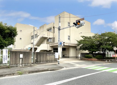 寺田南小学校の画像1