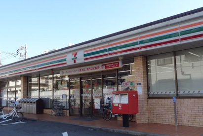 セブンイレブン 川崎京町1丁目店の画像1
