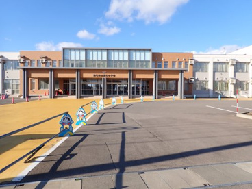 黒石市立黒石小学校の画像1