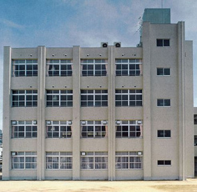大阪市立此花中学校の画像1
