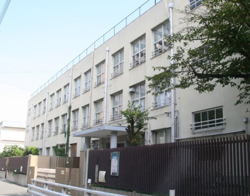 大阪市立 酉島小学校の画像1