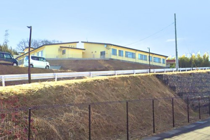 上西山あゆみ保育園の画像1