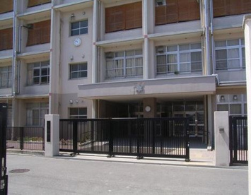 大阪市立梅香中学校の画像1